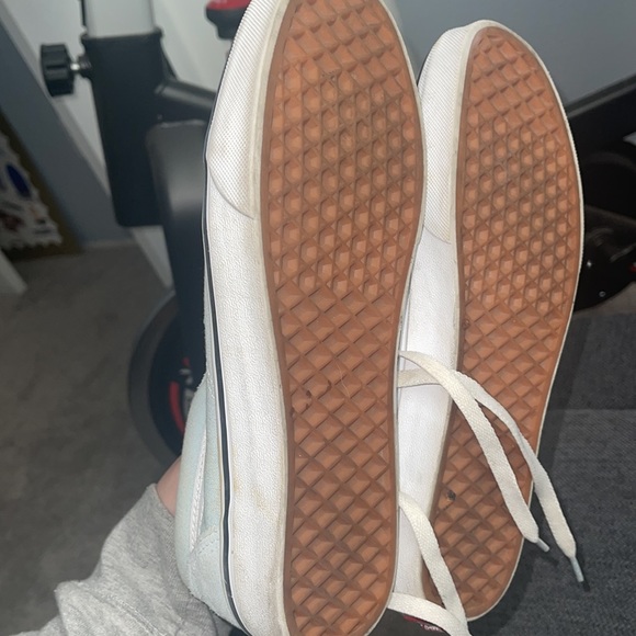 Vans - Picture 4 of 4